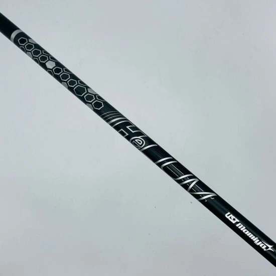 Callaway Mavrik Max Driver 10.5* UST Helium 4F3 Regular Flex RH +HC 3 Callaway Mavrik Max Driver 10.5* UST Helium 4F3 Regular Flex RH +HC - Image 3